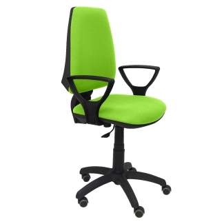 Elche CP bali chair arms pistachio green wheels fixed parquet