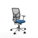 Motilla traslack malla gris similpiel azul claro brazos blancos base aluminio  ruedas 65mm nailon