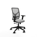 Motilla traslack malla gris similpiel gris claro brazos 2D base piramidal  ruedas 65mm nailon
