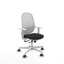 Cilanco blanca traslack malla blanca similpiel negro brazos blancos base blanca ruedas 65mm engomadas