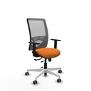Zulema traslack malla gris similpiel naranja brazos 1D base blanca  ruedas 65mm engomadas