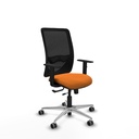 Zulema traslack malla negra similpiel naranja brazos 1D base aluminio  ruedas 65mm engomadas