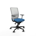 Haches sincro malla blanca similpiel azul claro brazos blancos base nailon ruedas 65mm engomadas