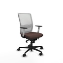 Haches sincro malla blanca similpiel marrón oscuro brazos blancos base nailon ruedas 65mm nailon