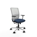 Haches traslack malla blanca similpiel azul marino brazos blancos base aluminio ruedas 65mm nailon