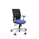 Yunquera sincro malla negra bali azul claro brazos blancos base blanca ruedas 65mm engomadas
