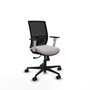 Yunquera sincro malla negra similpiel blanco brazos blancos base nailon ruedas 65mm nailon