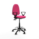 Taburete Aýna AS similpiel rosa brazos fijos base poliamida ruedas autofrenantes 50mm