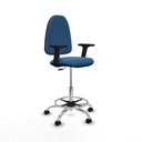 Taburete Aýna CP similpiel azul claro brazos 2D base cromada ruedas engomadas 50mm