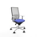 Horna sincro malla blanca bali azul claro brazos blancos base blanca  ruedas 65mm engomadas