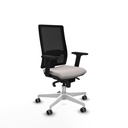 Horna sincro malla negra similpiel blanco brazos 2D base blanca  ruedas 65mm engomadas