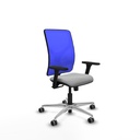 Motilla sincro malla azul similpiel gris claro brazos 3D base aluminio  ruedas 65mm engomadas