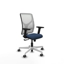 Motilla sincro malla blanca similpiel azul marino brazos 2D base blanca  ruedas 65mm engomadas