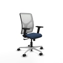 Motilla sincro malla blanca similpiel azul marino brazos 2D base aluminio  ruedas 65mm nailon
