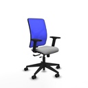 Motilla traslack malla azul similpiel gris claro brazos 2D base piramidal  ruedas 65mm nailon